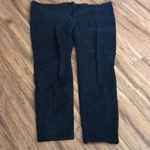 super stretch black jeggings NWOT